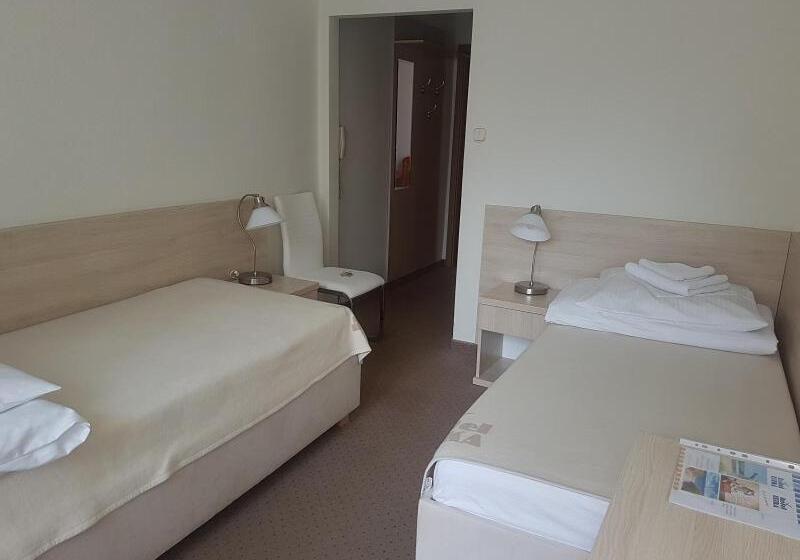 בית מלון כפרי Ustka