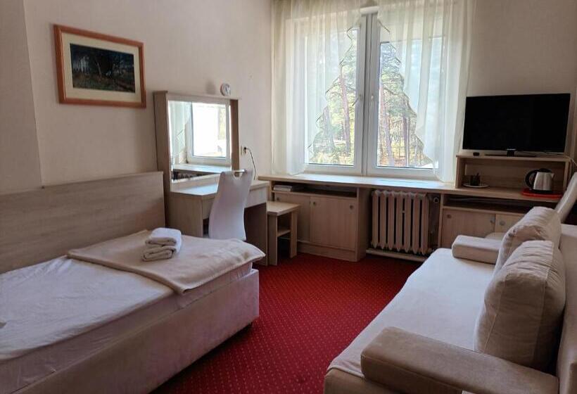 בית מלון כפרי Ustka