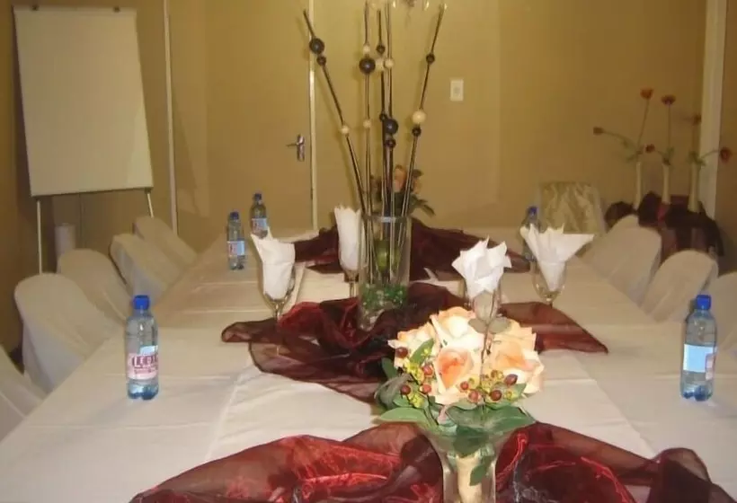 ペンション Ledimor Guesthouse