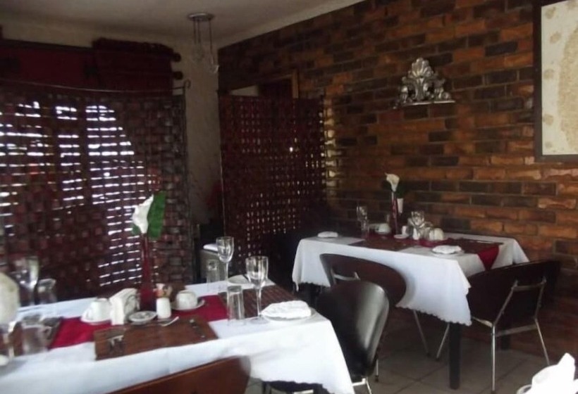 פנסיון Ledimor Guesthouse