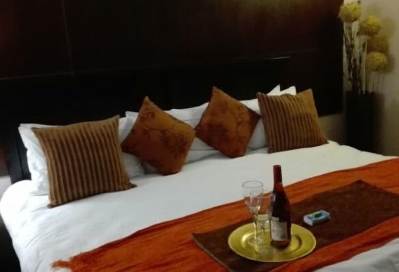 פנסיון Ledimor Guesthouse