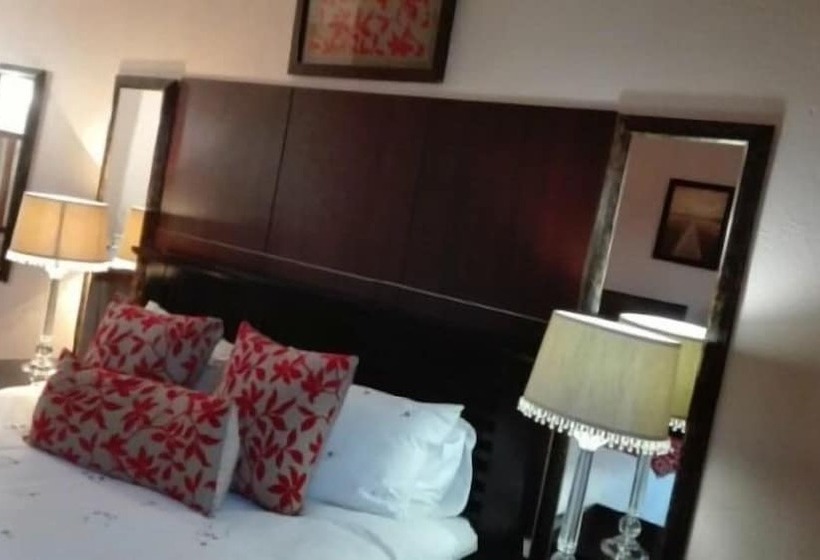 פנסיון Ledimor Guesthouse