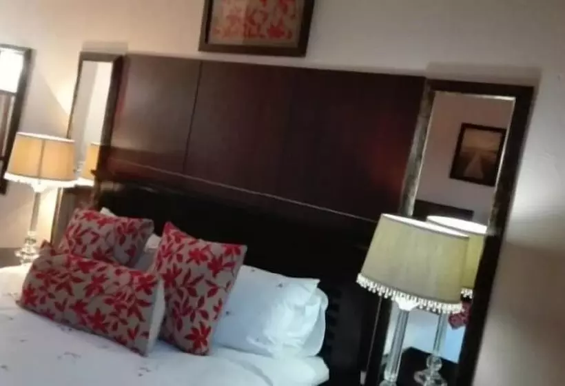 ペンション Ledimor Guesthouse