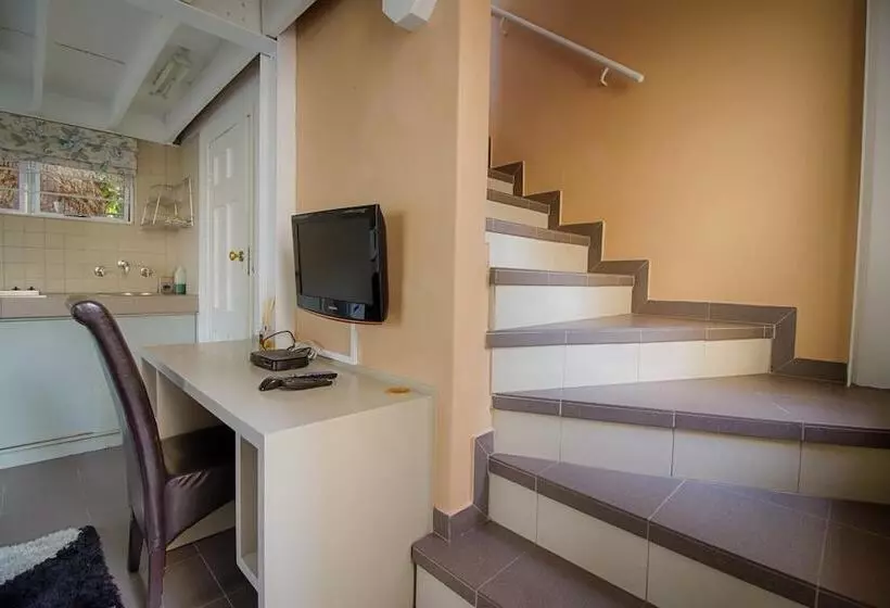 پانسیون Musgrave Avenue Guest Lodge