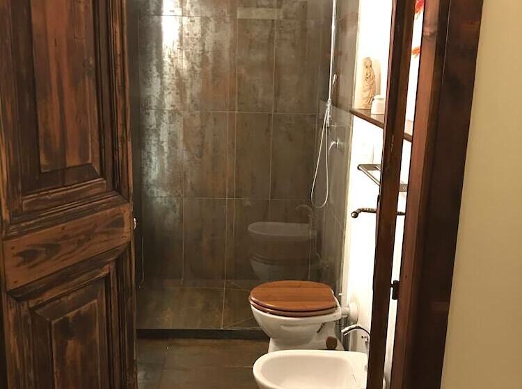 تختخواب و صبحانه Il Plancton