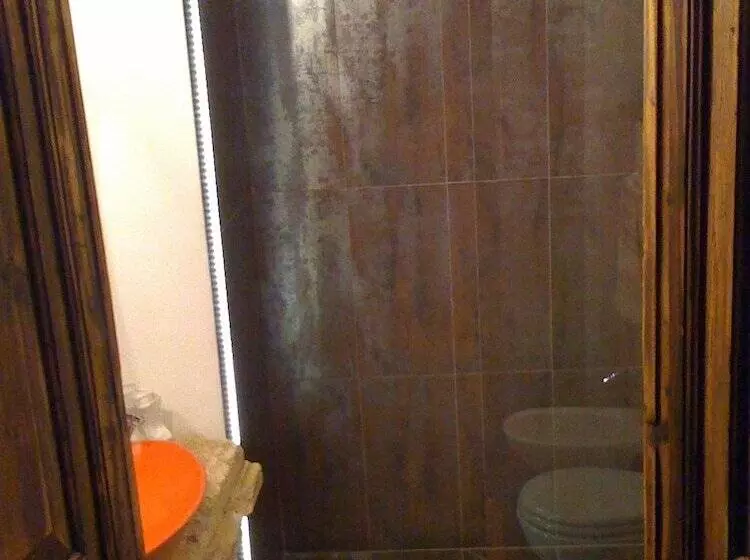 تختخواب و صبحانه Il Plancton