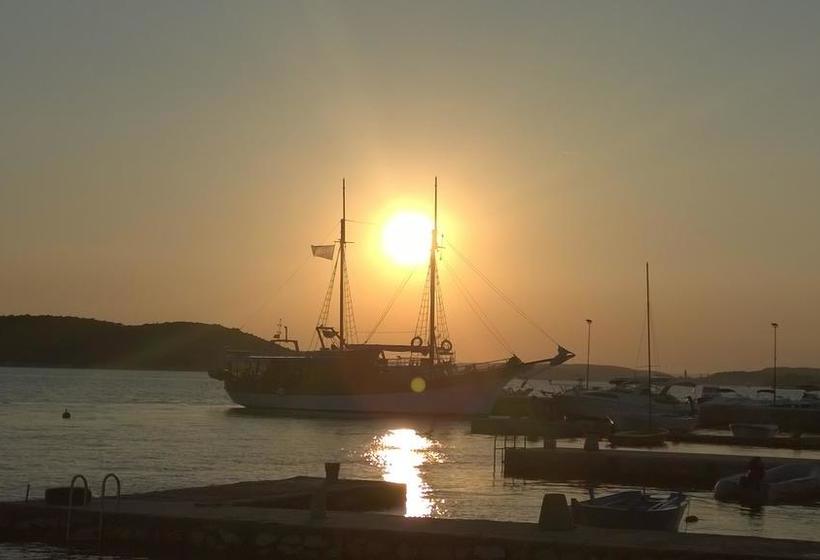 Bed And Breakfast Nika