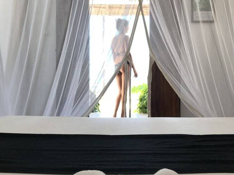 Bed and Breakfast Savera Beach Houses