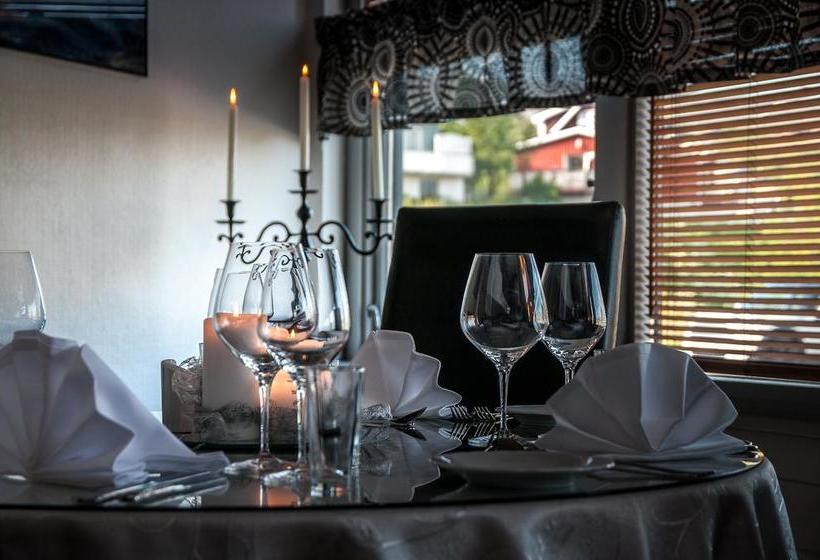 Båtsfjord Royal Hotell