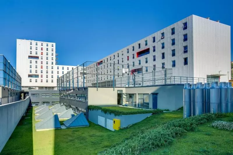 Rooms Dr. Franjo Tuđman   Hostel