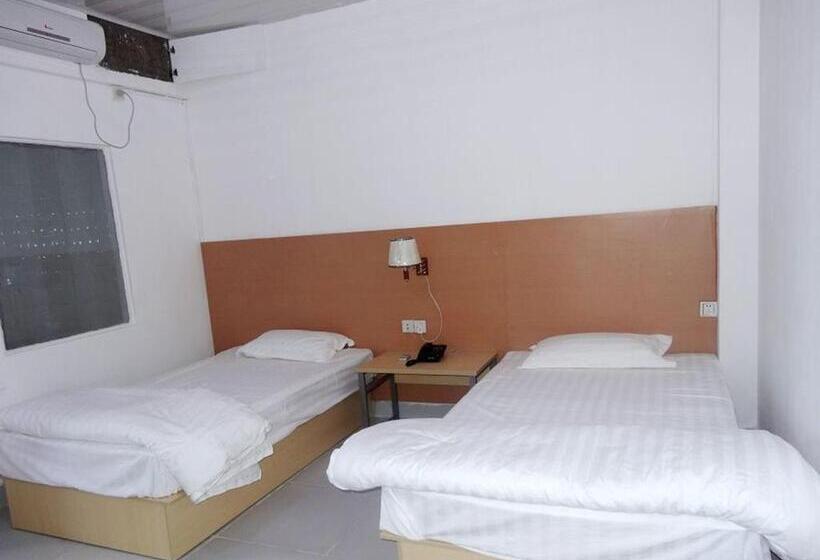 هتل Airlines Business