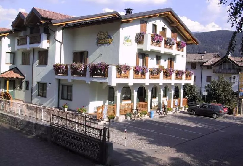 Hotelli Al Caminetto