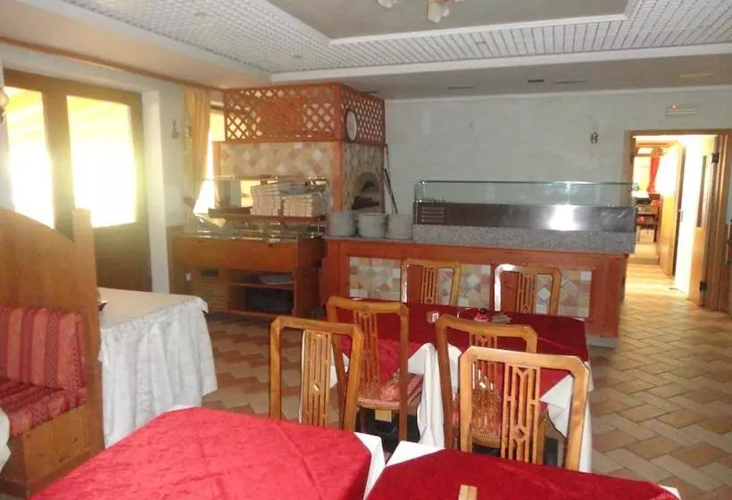 Hotelli Al Caminetto