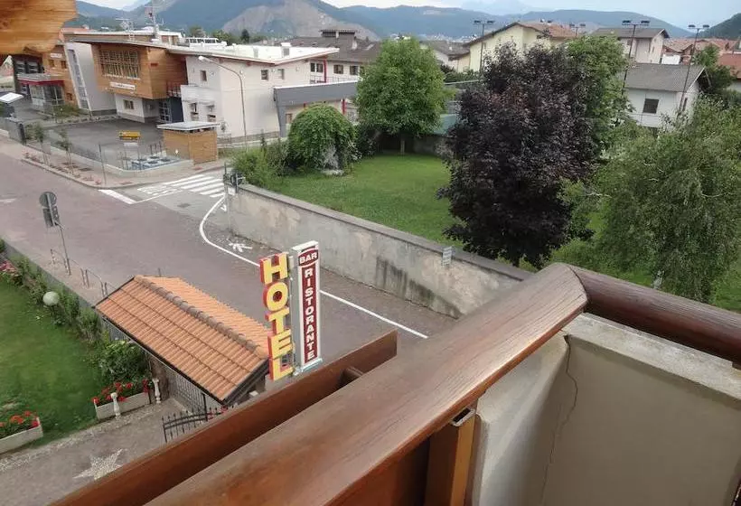 Hotelli Al Caminetto