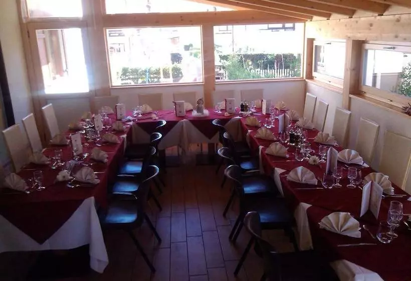 Hotelli Al Caminetto