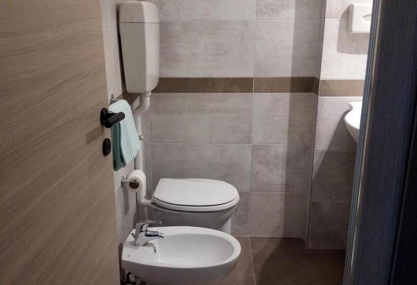 בית מלון כפרי Caravelle