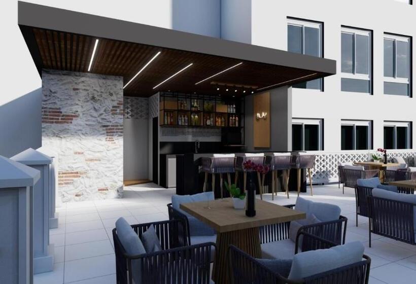 هتل Casa Del Gobernador