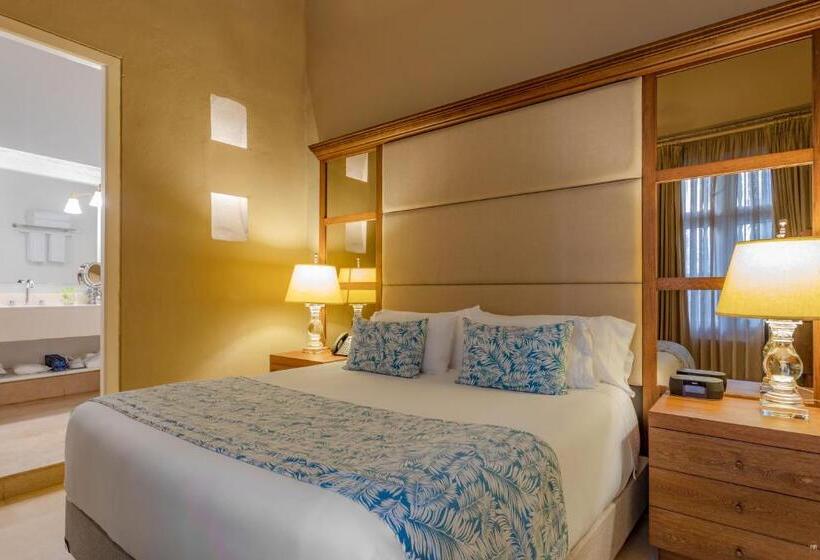 هتل Casa Del Gobernador