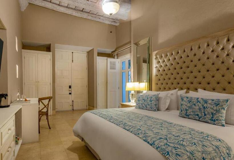 هتل Casa Del Gobernador