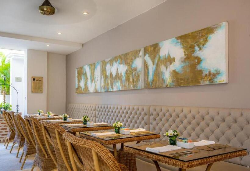 هتل Casa Del Gobernador