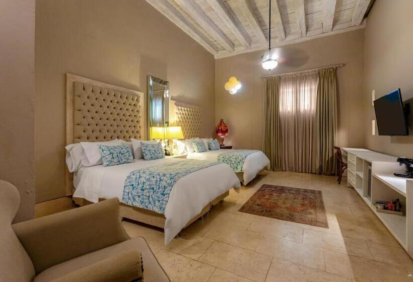 هتل Casa Del Gobernador