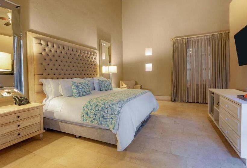 هتل Casa Del Gobernador