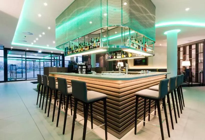 Hotelli Courtyard By Marriott Wolfsburg