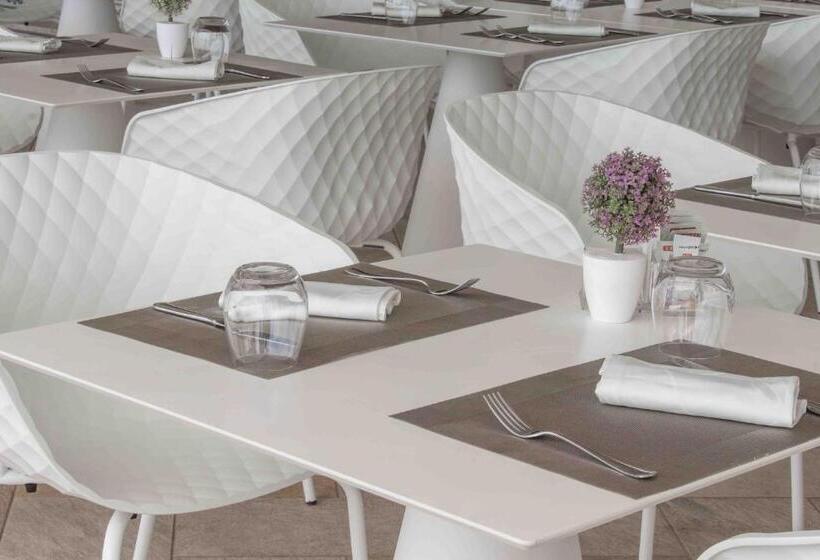 ホテル Egitarso Sul Mare