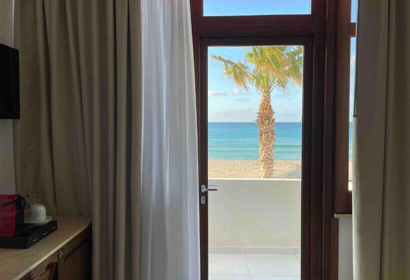 ホテル Egitarso Sul Mare