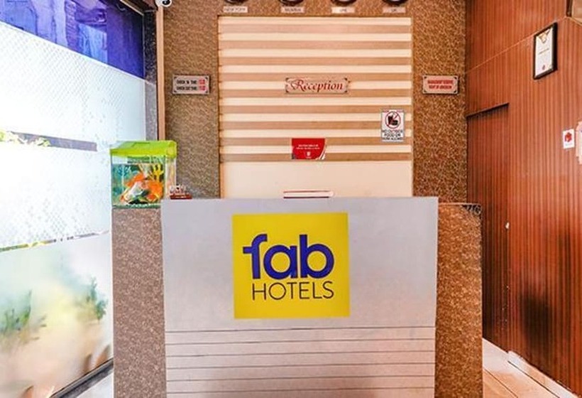 Hotel Fabexpress Emerald Inn