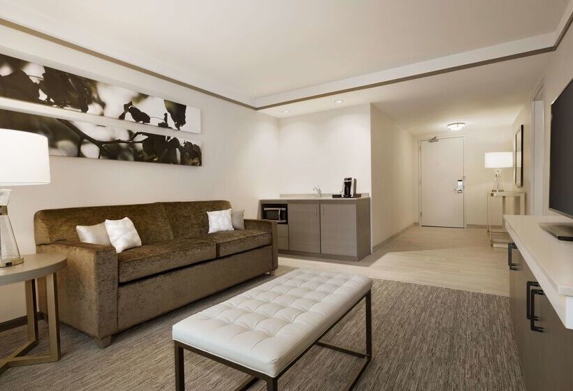 Отель Hilton Garden Inn Newtown Square Radnor