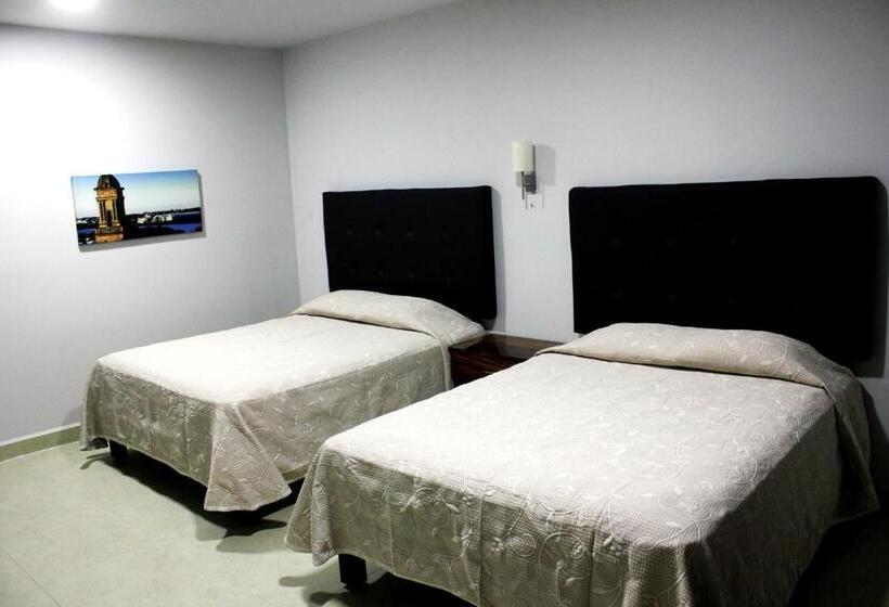 호텔 Tampico Express