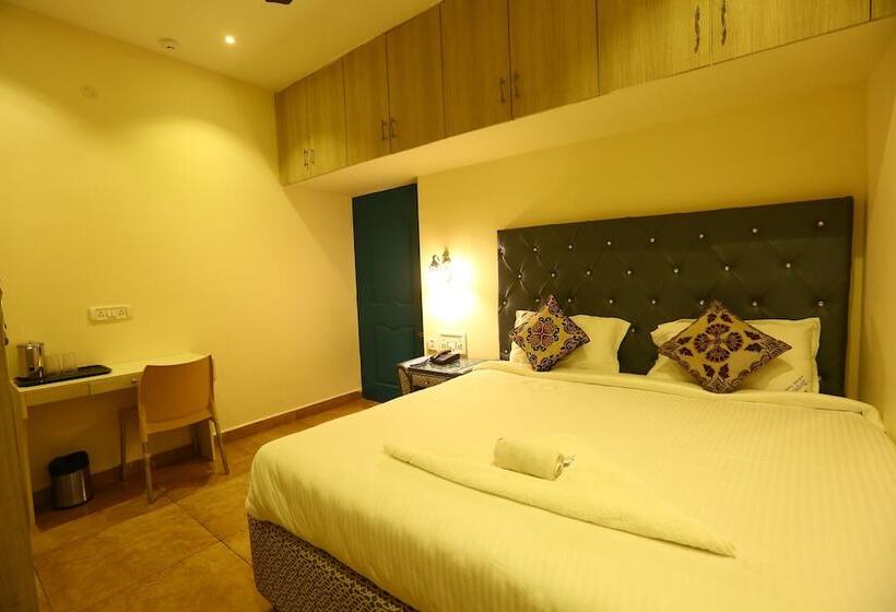 فندق Zingle Stay Airport