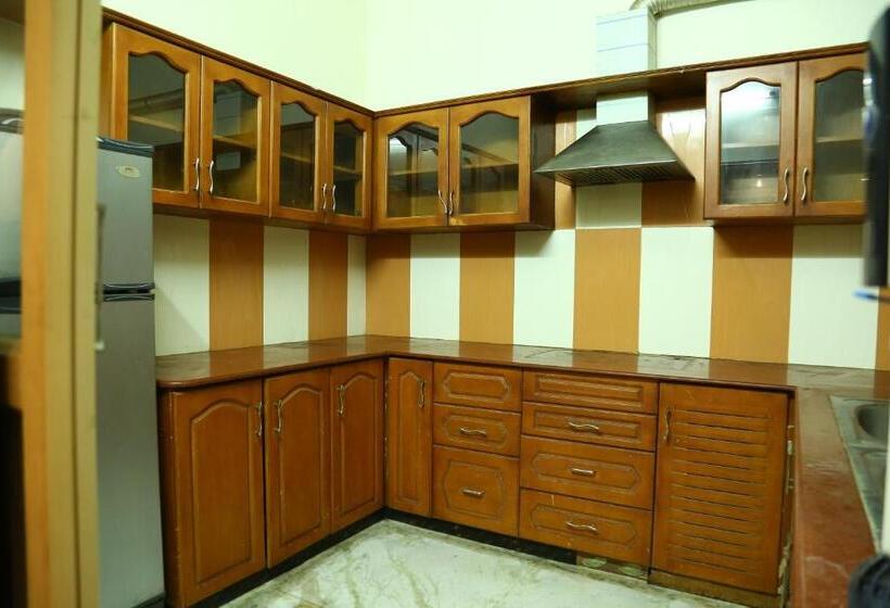 فندق Zingle Stay Airport