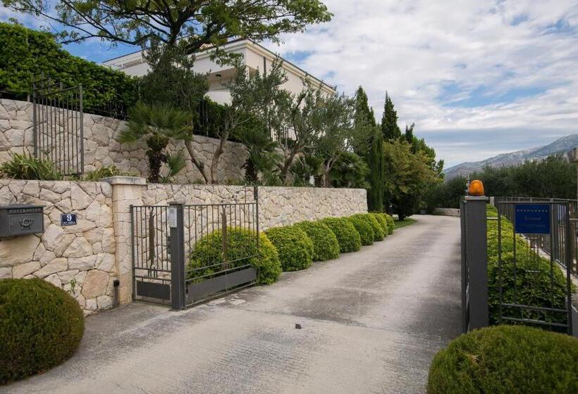 Luxury Apartments Klara