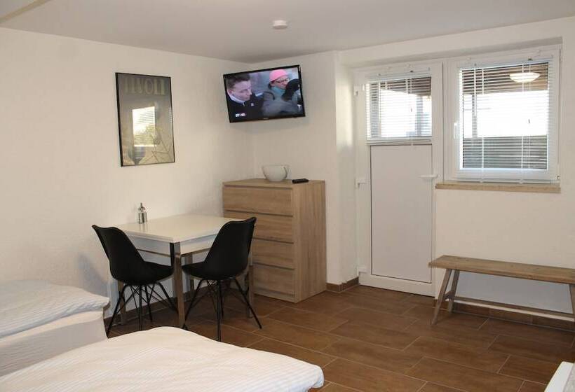 Resort Amalie Bed And Breakfast & Apartments