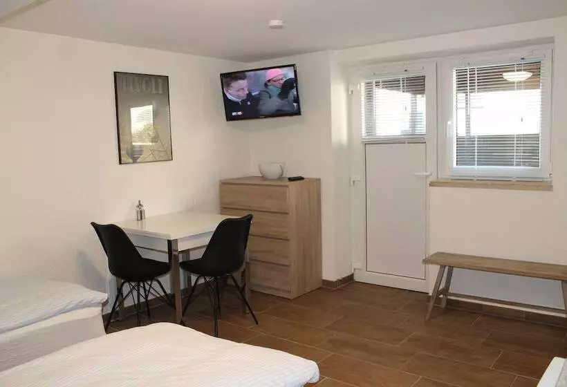 Lomakeskus Amalie Bed And Breakfast & Apartments