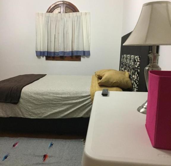 Bed and Breakfast Curie 10