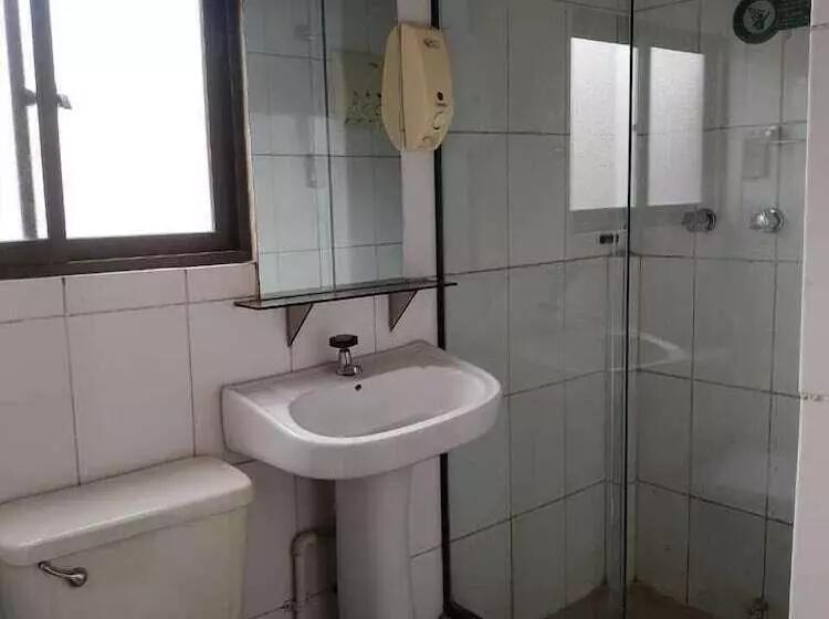 تختخواب و صبحانه Hostal Terrabella Srl