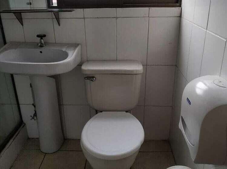 تختخواب و صبحانه Hostal Terrabella Srl