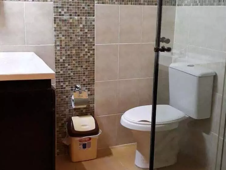 تختخواب و صبحانه Hostal Terrabella Srl