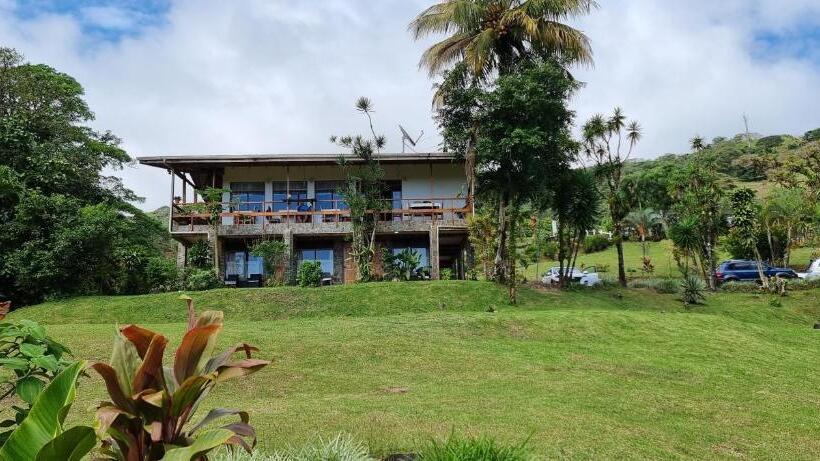 호텔 La Rana De Arenal