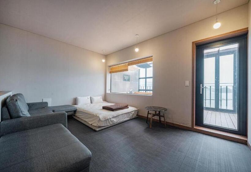 فندق Louis Boutique