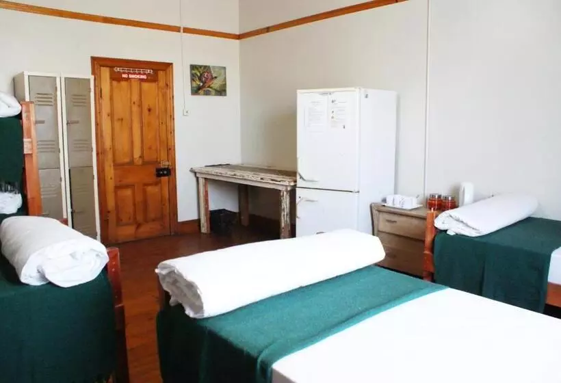 Hotelli Mr Pell S House Self Catering Accommodation