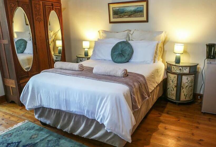 Hotel Mr Pell S House Self Catering Accommodation