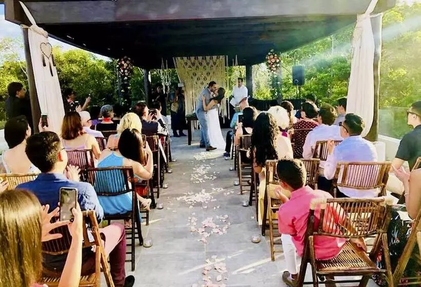 Hotelli Xcacel Dreams