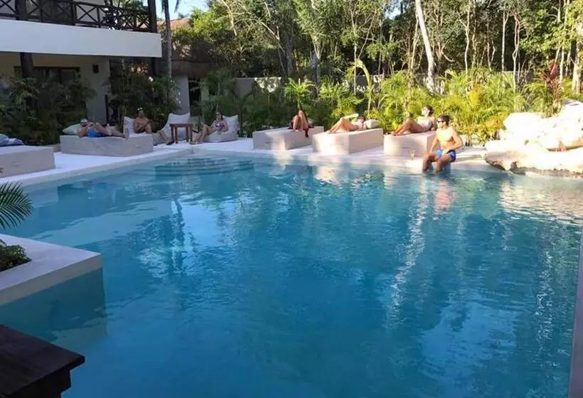 Hotelli Xcacel Dreams