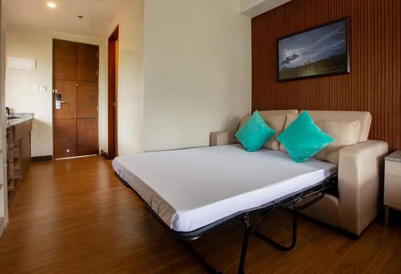 Solina Beach & Nature Resort