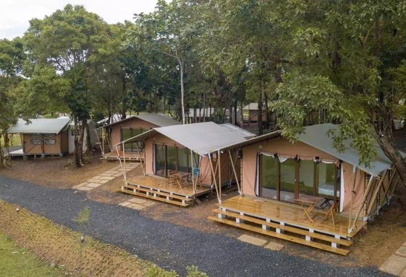 Solina Beach & Nature Resort