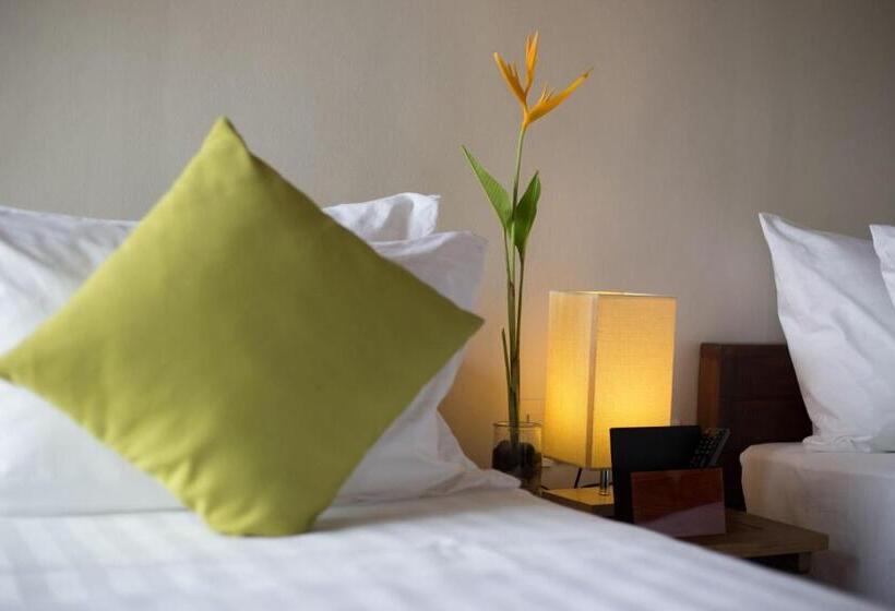 Solina Beach & Nature Resort